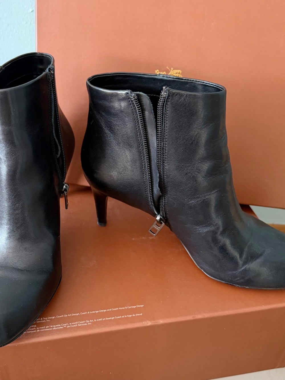 COACH Hickory Black Soft Shine Leather Studded Booties - Like New Size 8 M - Picture 3 of 11